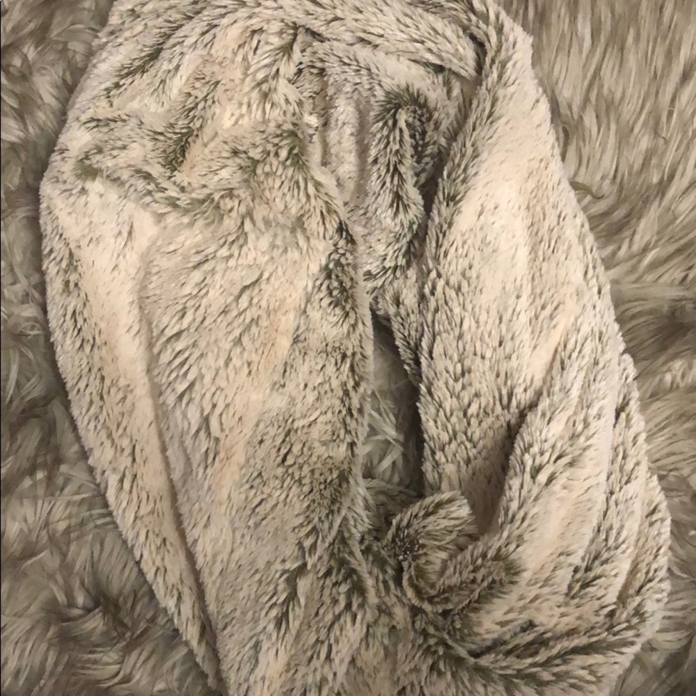 SO soft furry infinity scarf